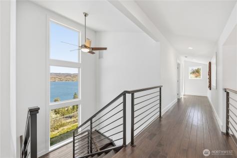 328 Quail Run Road Chelan WA 98816