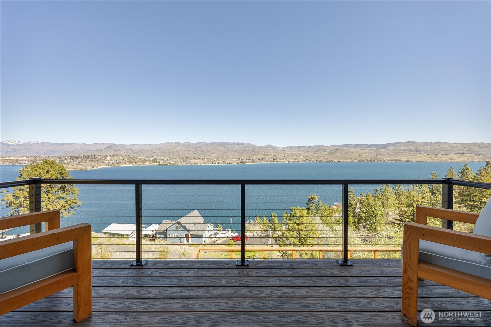 328 Quail Run Road Chelan WA 98816