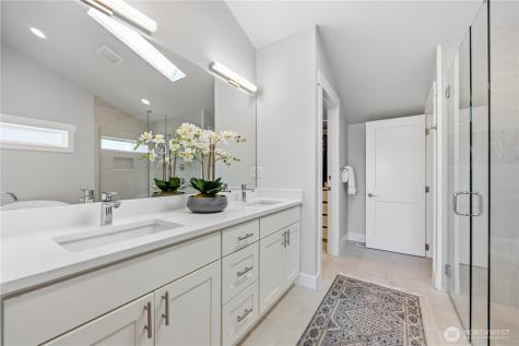 328 Quail Run Road Chelan WA 98816