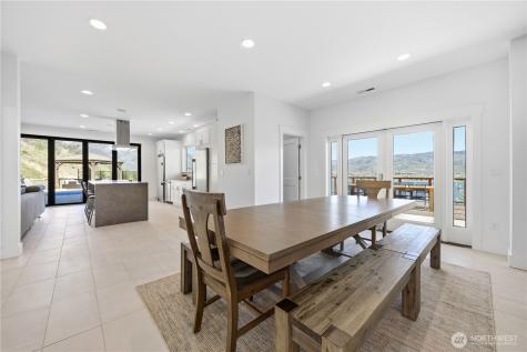328 Quail Run Road Chelan WA 98816