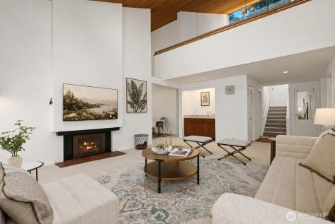 2422 Sahalee Drive W Sammamish WA 98074
