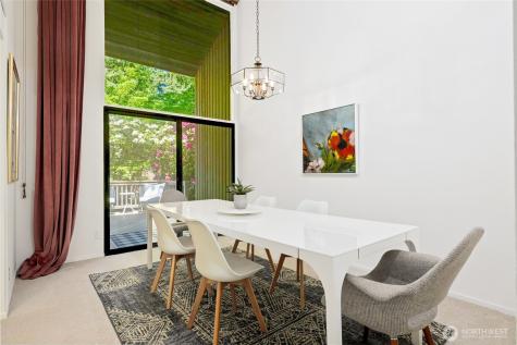 2422 Sahalee Drive W Sammamish WA 98074