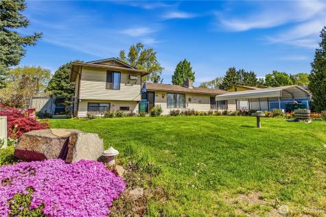 811 Ella Street NE East Wenatchee WA 98802