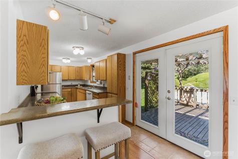 811 Ella Street NE East Wenatchee WA 98802