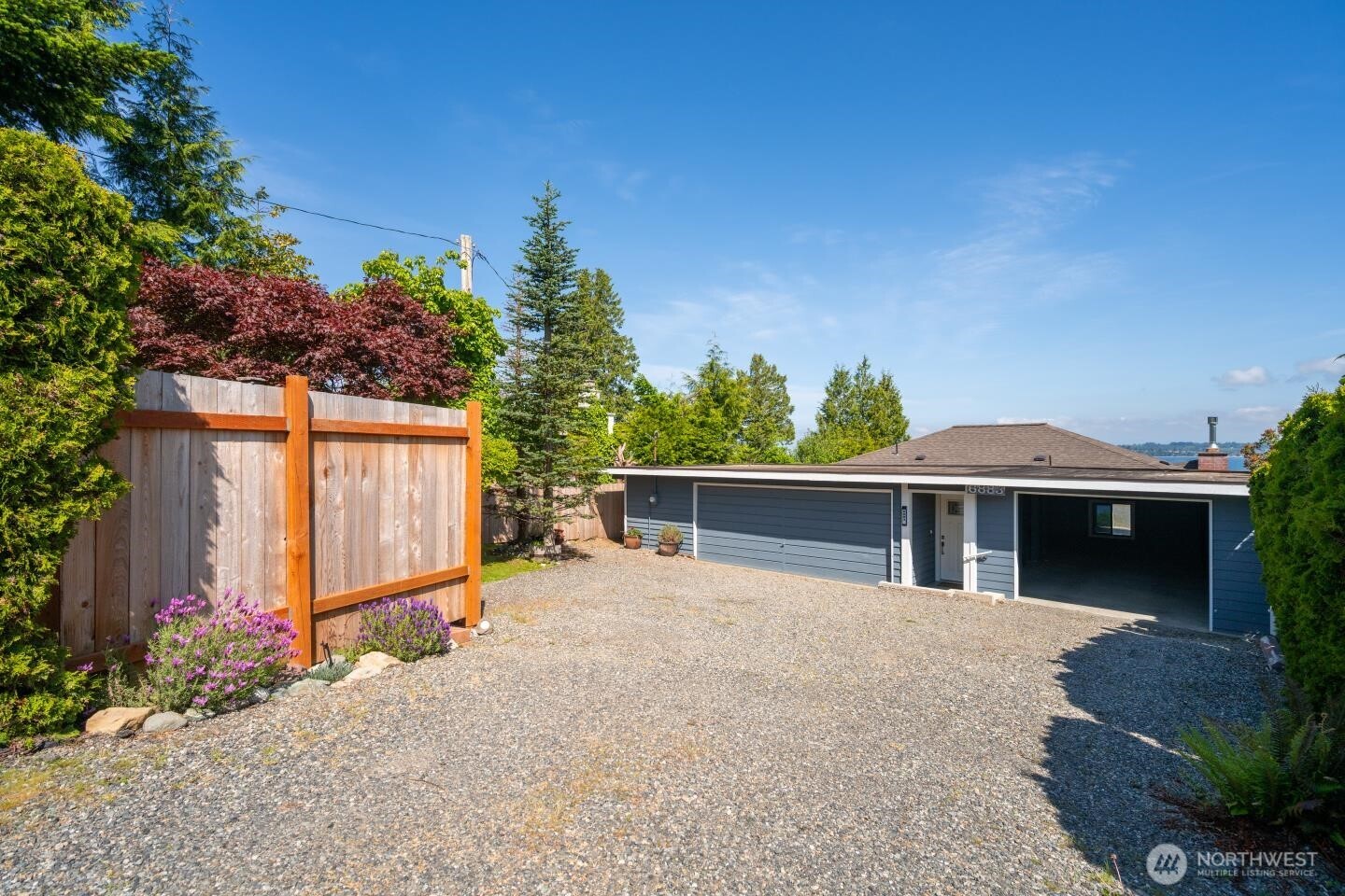 6883 Holeman Avenue Blaine WA 98230