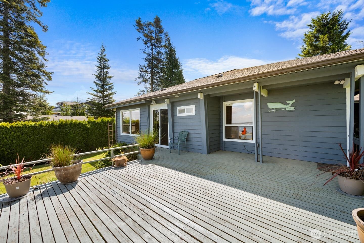 6883 Holeman Avenue Blaine WA 98230