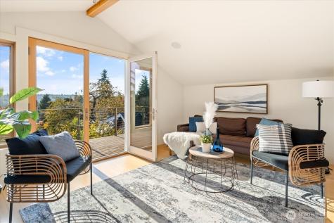 1209 N 44th Street Seattle WA 98103