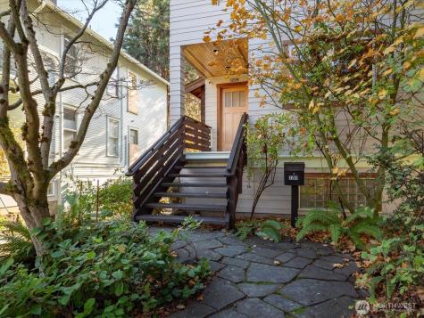 1209 N 44th Street Seattle WA 98103