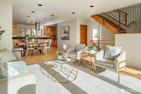 1209 N 44th Street Seattle WA 98103