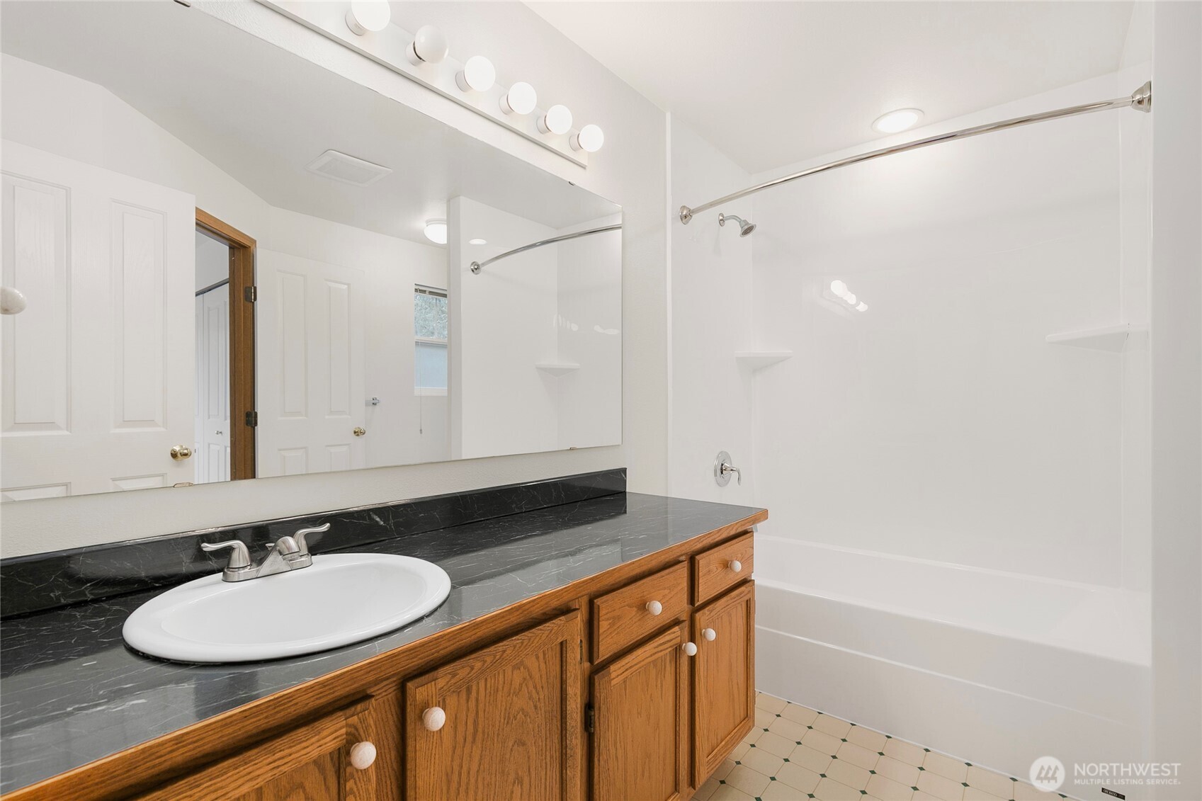 22703 SE 242nd Place Maple Valley WA 98038