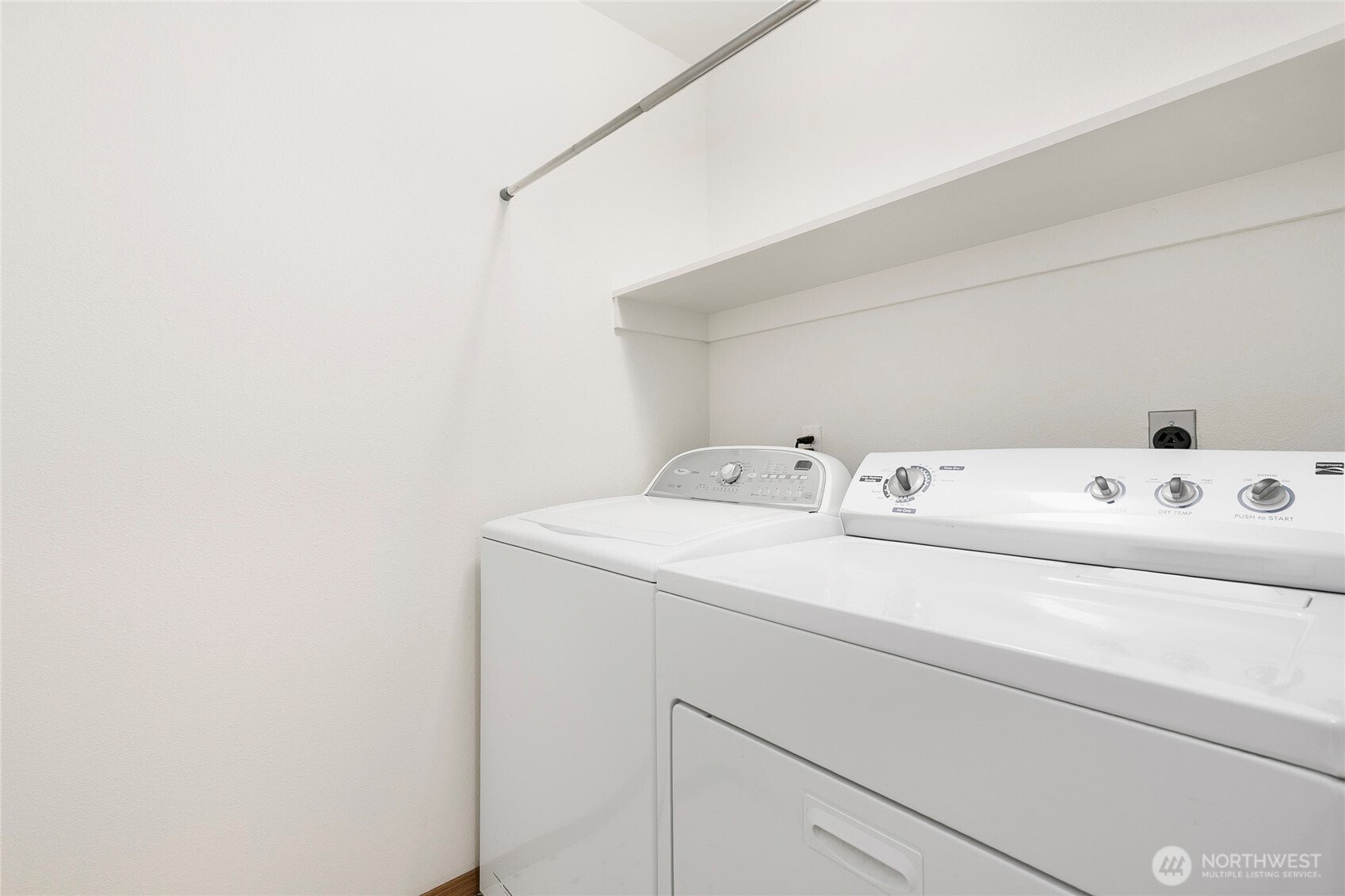22703 SE 242nd Place Maple Valley WA 98038