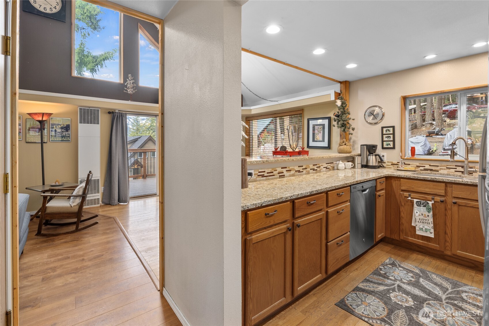 1051 Highland Loop Ronald WA 98940