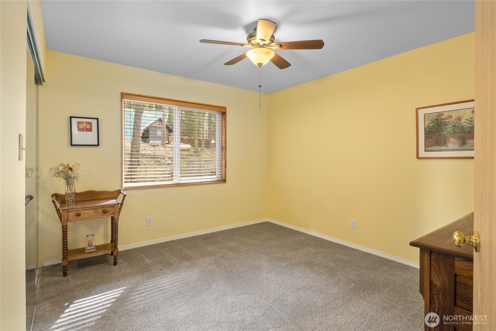 1051 Highland Loop Ronald WA 98940