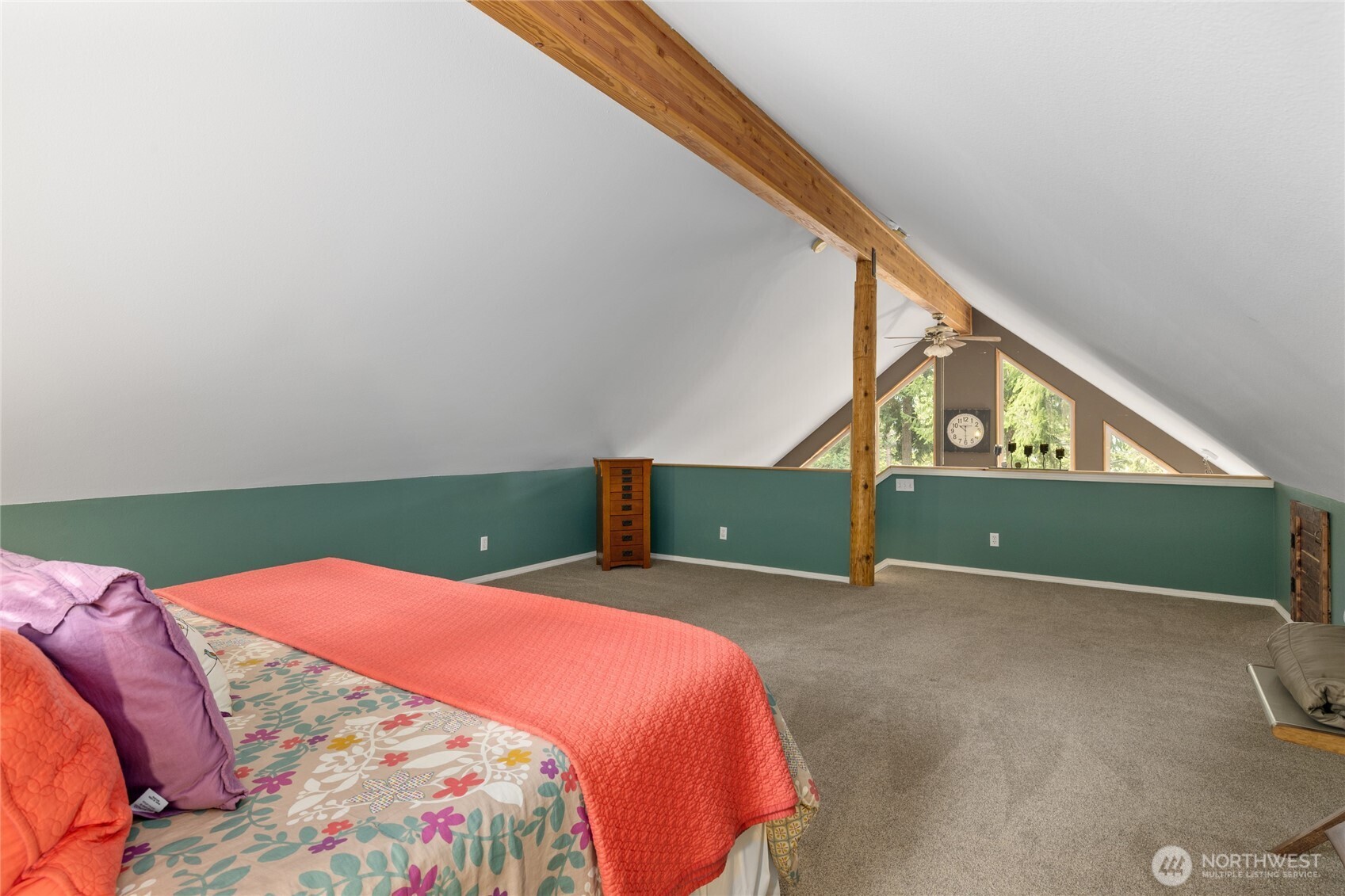 1051 Highland Loop Ronald WA 98940