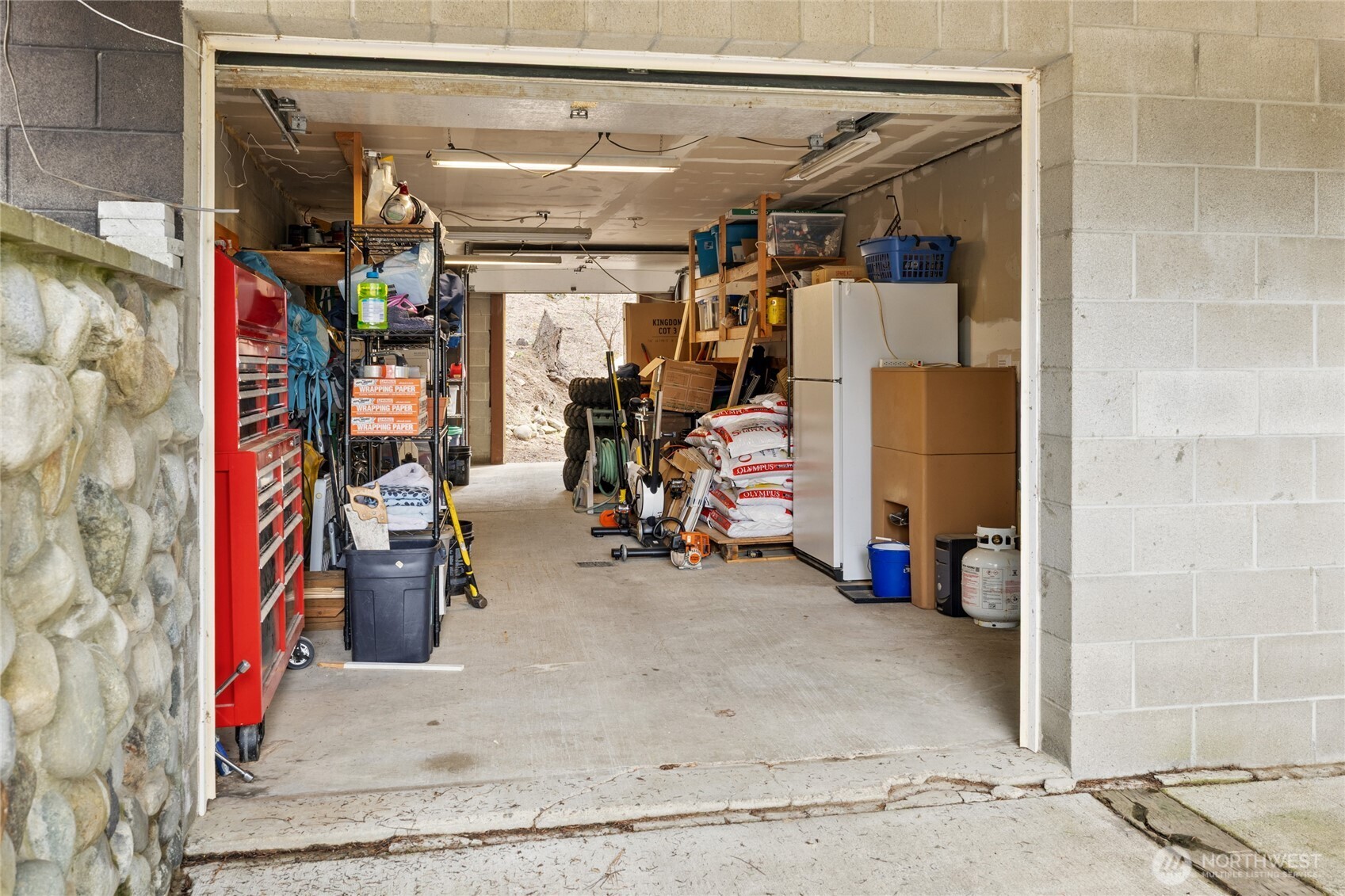 1051 Highland Loop Ronald WA 98940