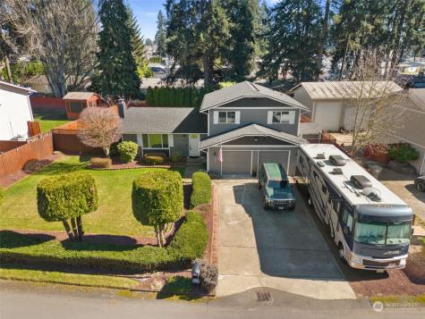 19221 10th Spanaway WA 98387