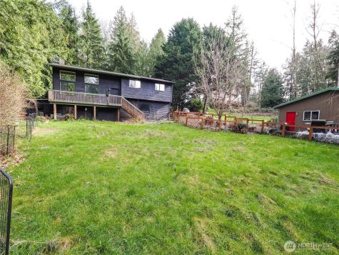 26081 Tytler Road NE Poulsbo WA 98370