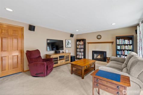 11626 111th Avenue NE Kirkland WA 98034