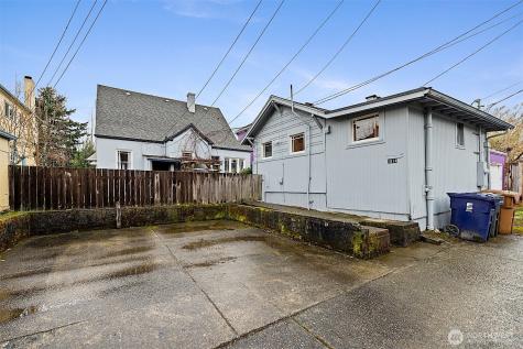1516 N Steele Street Tacoma WA 98406