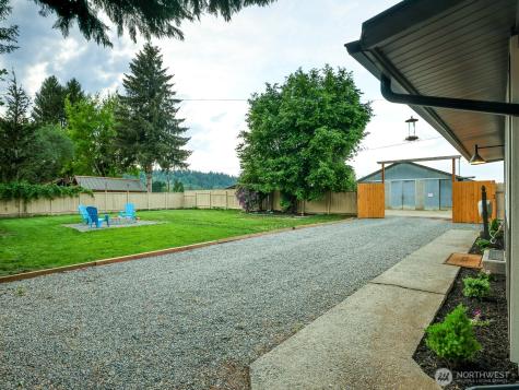 31952 W Bagwell Street Carnation WA 98014