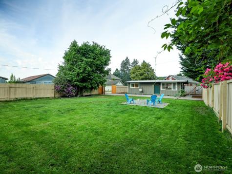 31952 W Bagwell Street Carnation WA 98014