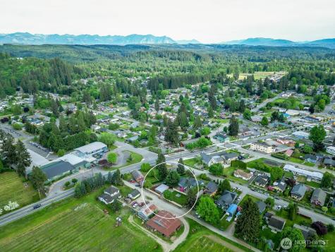 31952 W Bagwell Street Carnation WA 98014