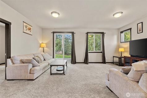 1205 N 16th Street Mount Vernon WA 98273