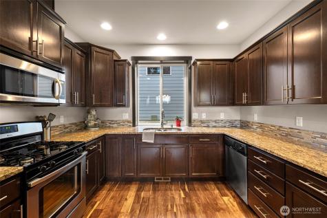 1205 N 16th Street Mount Vernon WA 98273