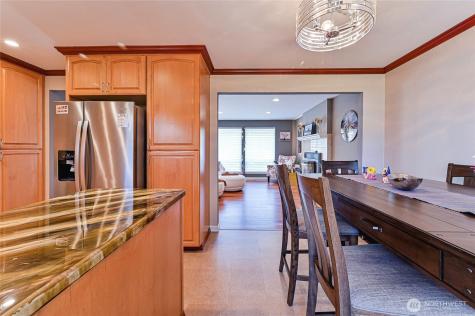 2626 SW 335th Court Federal Way WA 98023