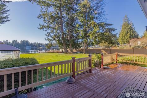 30961 E Lake Morton Drive SE Kent WA 98042