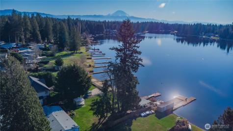 30961 E Lake Morton Drive SE Kent WA 98042