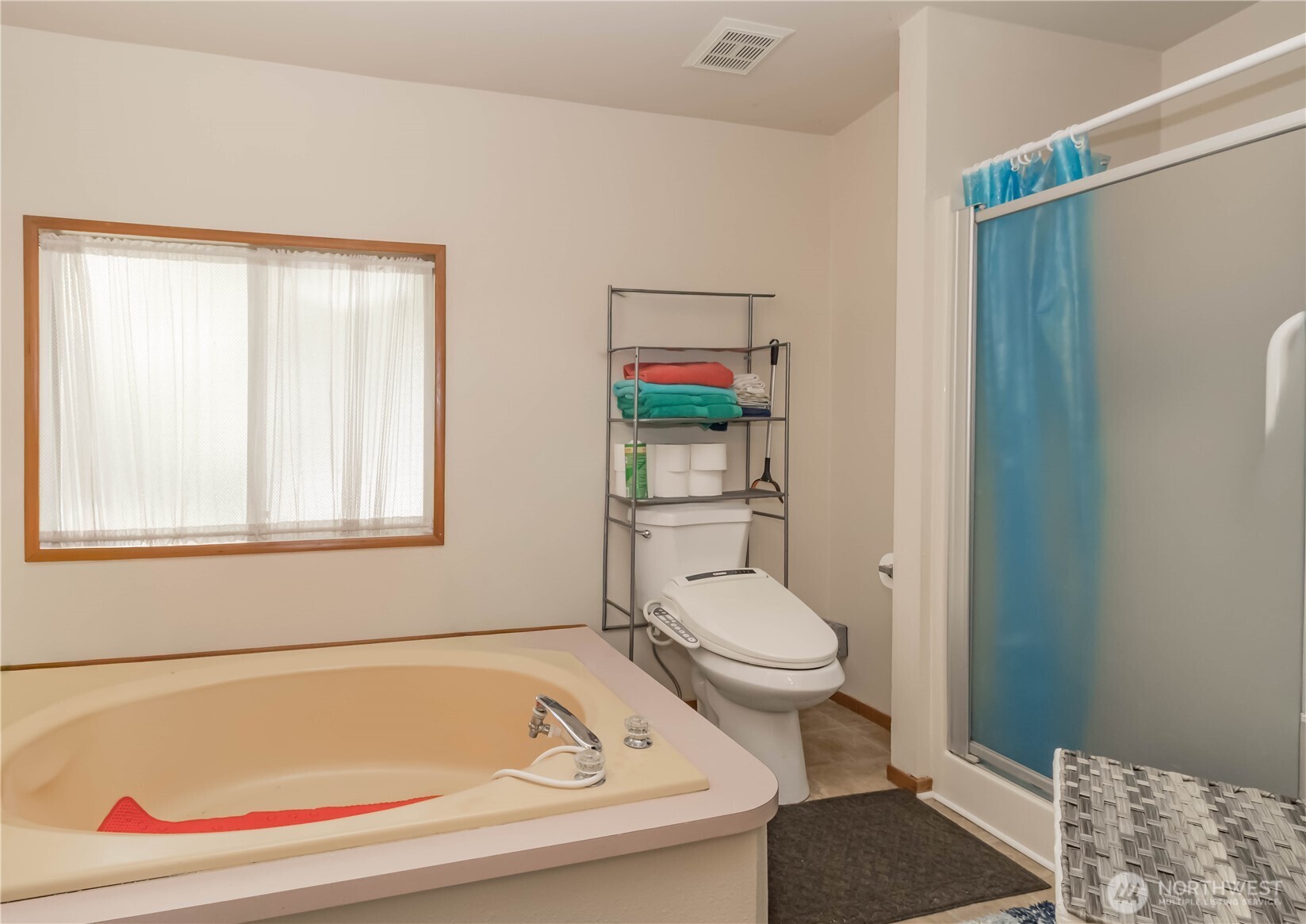 30961 E Lake Morton Drive SE Kent WA 98042