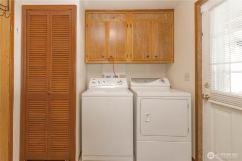30961 E Lake Morton Drive SE Kent WA 98042