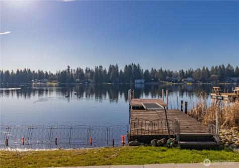 30961 E Lake Morton Drive SE Kent WA 98042