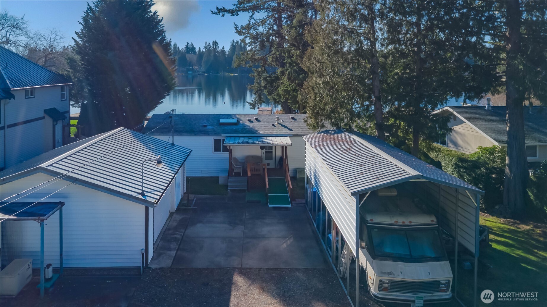 30961 E Lake Morton Drive SE Kent WA 98042