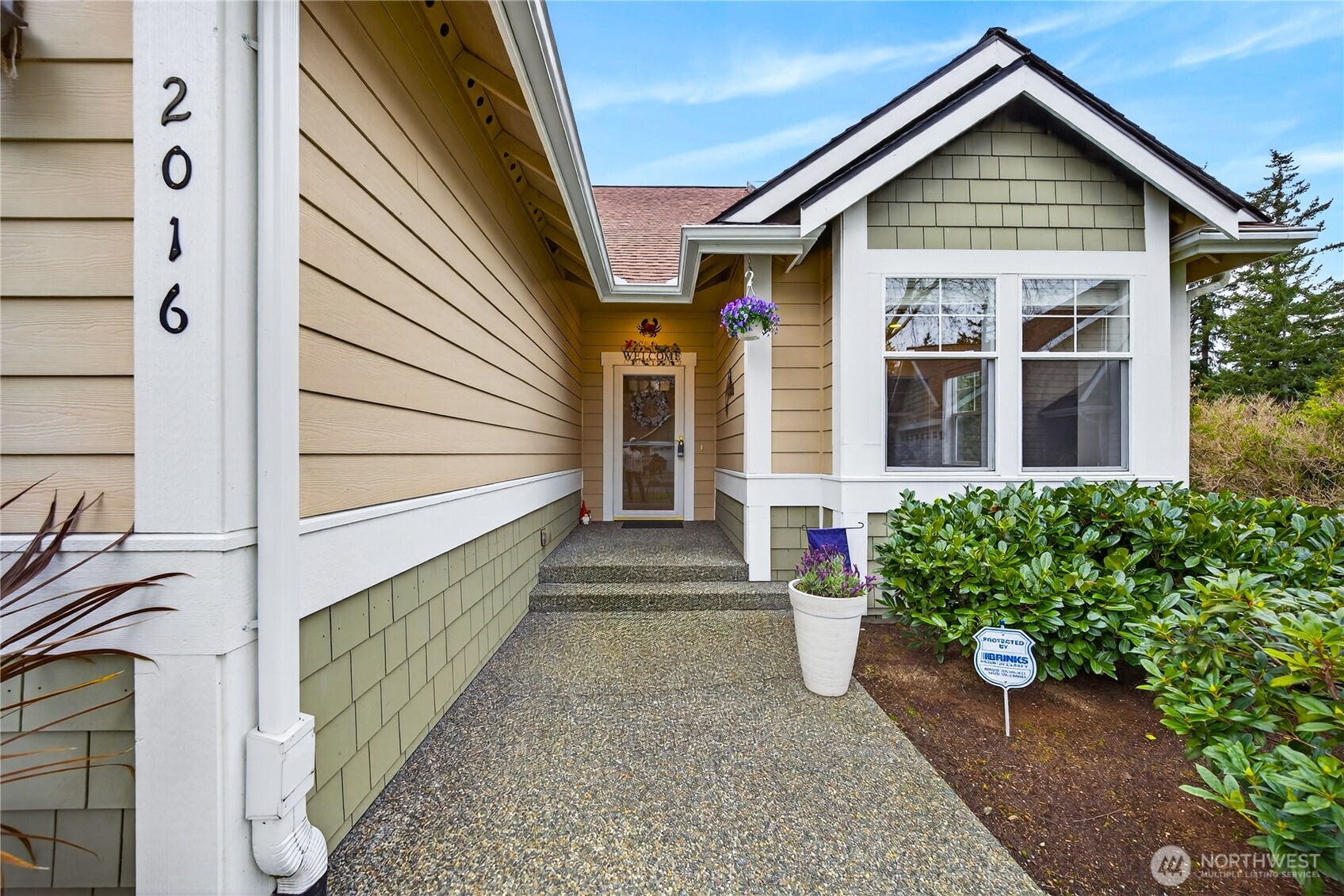 2016 Cascade Court Anacortes WA 98221