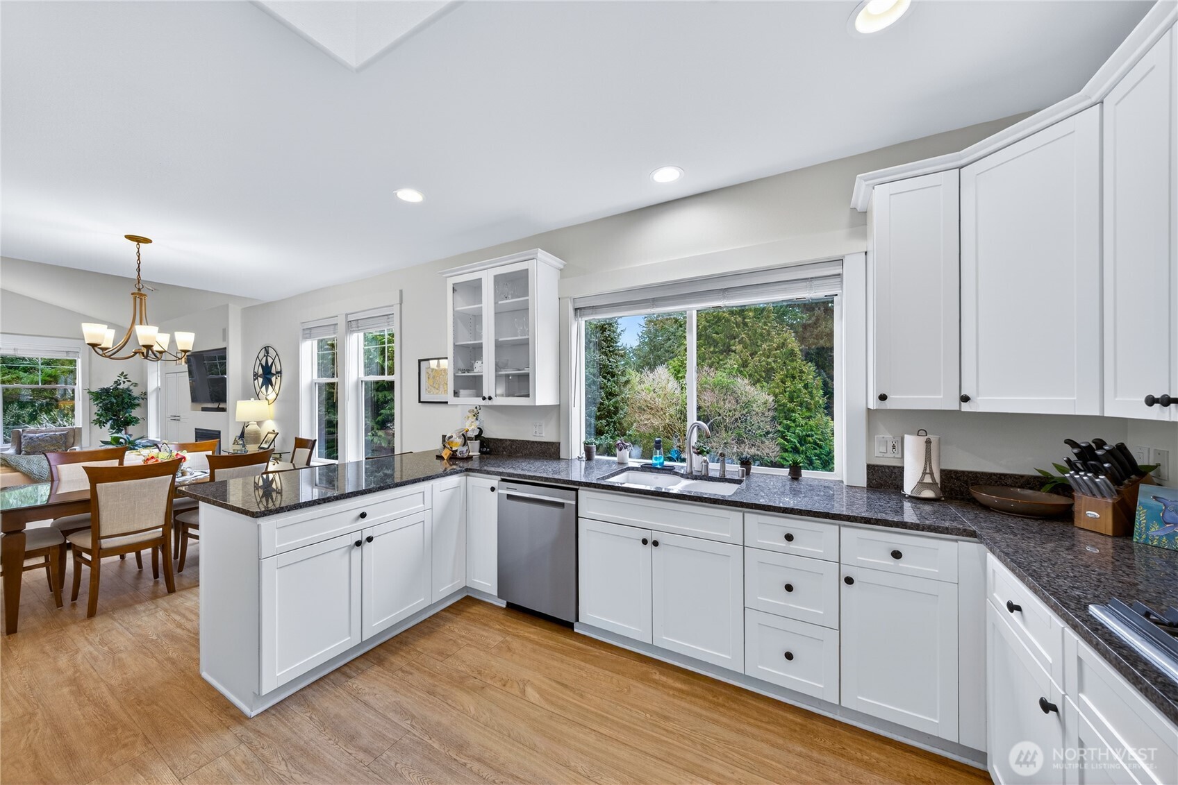 2016 Cascade Court Anacortes WA 98221