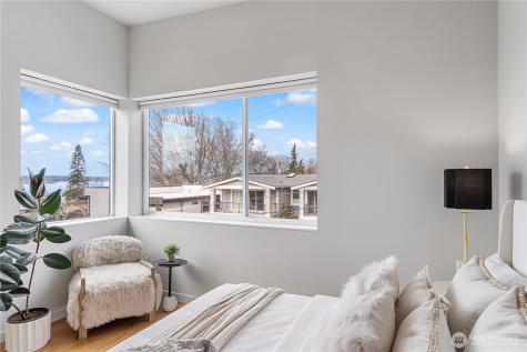 10315 NE 65th Way Kirkland WA 98033