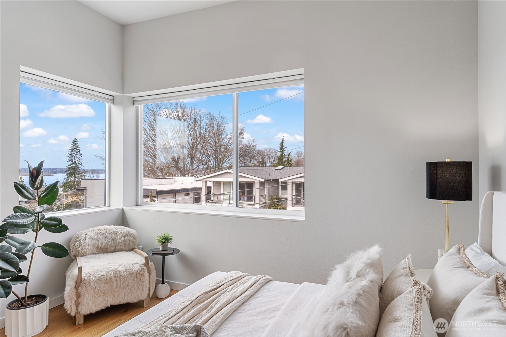 10315 NE 65th Way Kirkland WA 98033