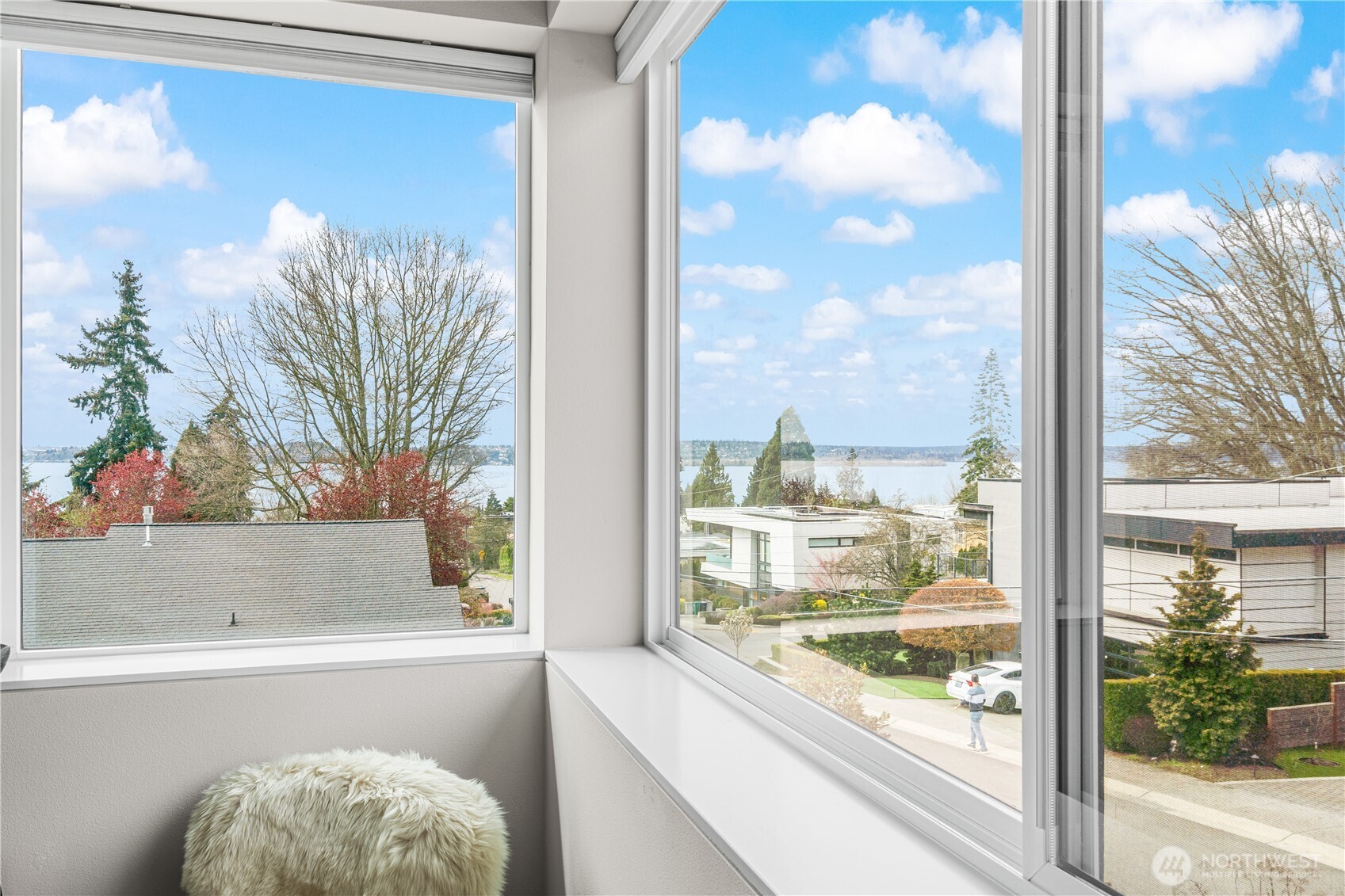 10315 NE 65th Way Kirkland WA 98033