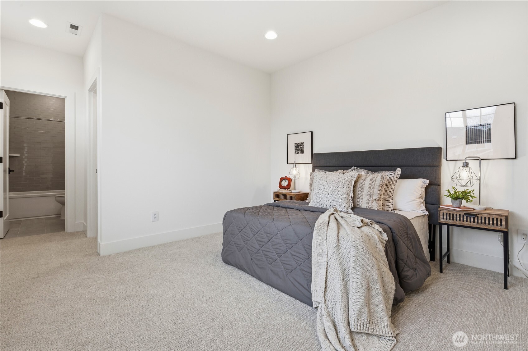2582 136th Lane SE Bellevue WA 98005