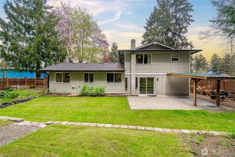 422 142nd Street Ct S Tacoma WA 98444