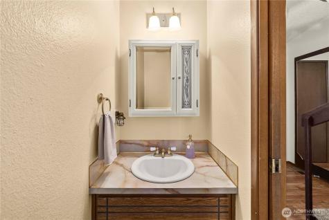 422 142nd Street Ct S Tacoma WA 98444