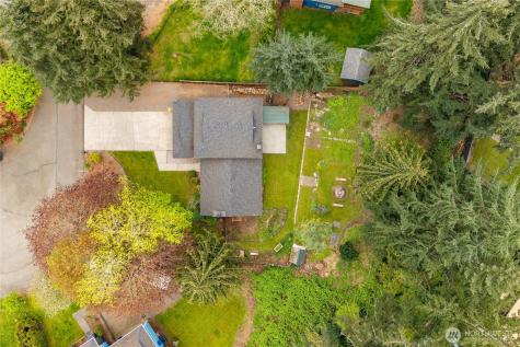 422 142nd Street Ct S Tacoma WA 98444