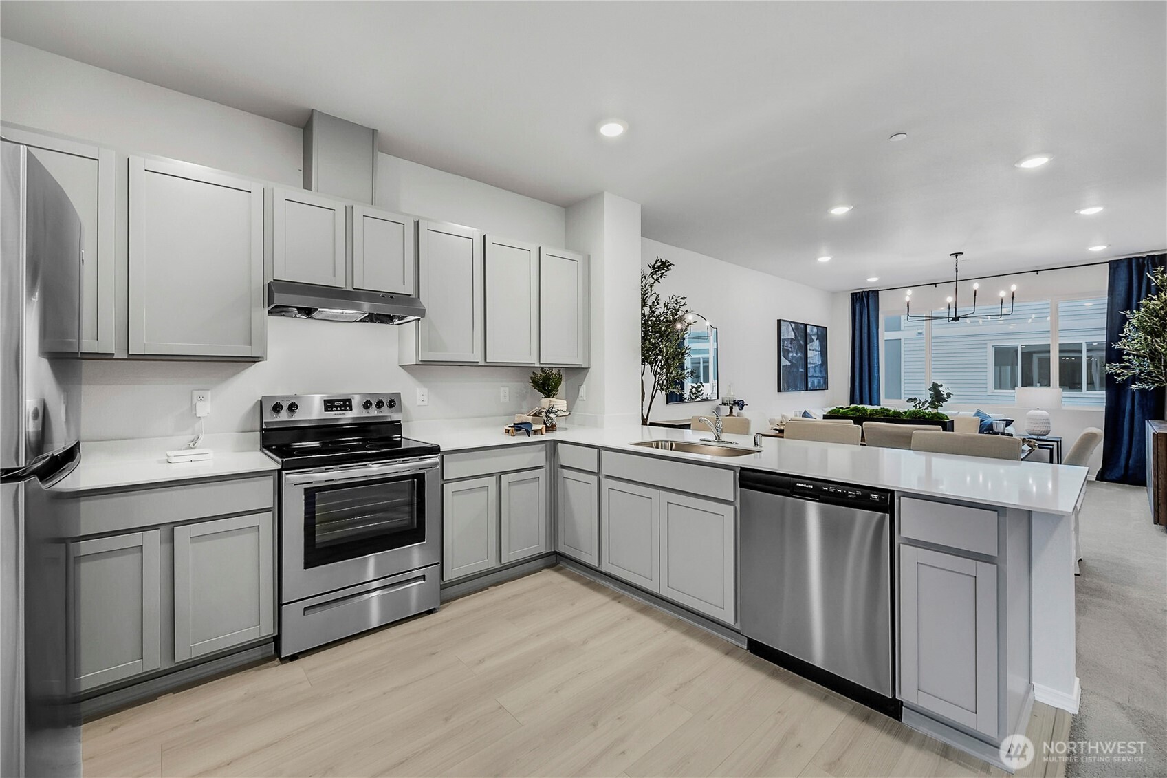 34164 Emerald Ridge Avenue SE Black Diamond WA 98010