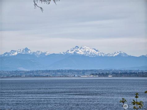 6513 Spencer Lane Clinton WA 98236