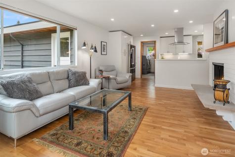 119 201st Street Shoreline WA 98133