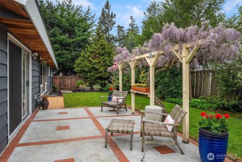 119 201st Street Shoreline WA 98133