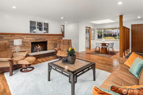 119 201st Street Shoreline WA 98133