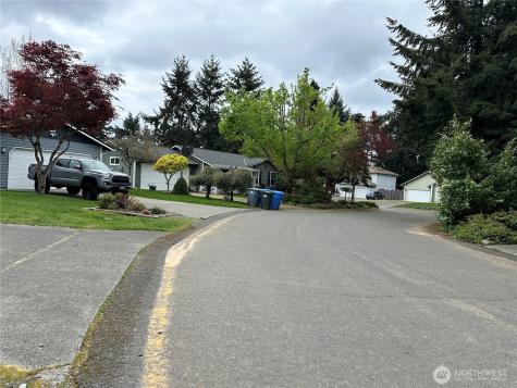 18910 80th Avenue Court E Puyallup WA 98375